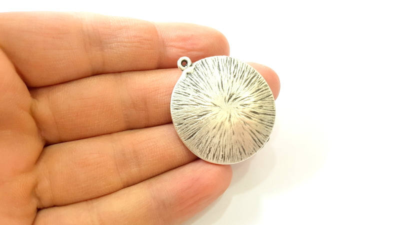 Silver Pendant Round Pendant Antique Silver Plated Pendant (35mm) G7522