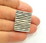 Silver Pendant Antique Silver Plated Pendant (34x21mm) G7525