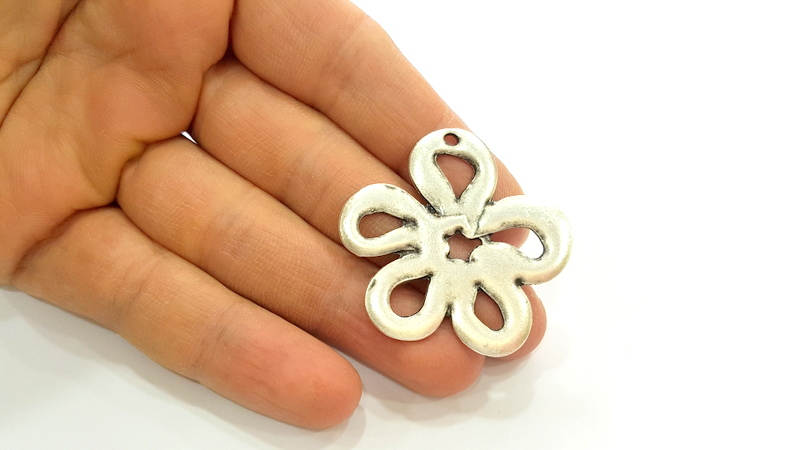 Silver Pendant Connector Antique Silver Plated Pendants  (43mm)  G7530
