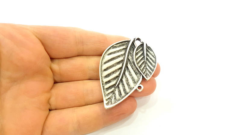 Silver Leaf Pendant Antique Silver Plated Pendants (62x41mm) G7543