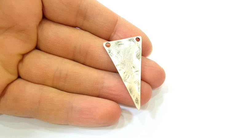 Silver Triangle Pendant Hammered Geometric Pendant Antique Silver Plated (42x22mm) G7553