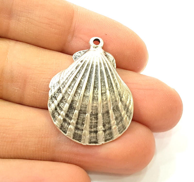 Oyster Charms Shell Charm Mussel Charms Sea Ocean Silver Shell Pendant Antique Silver Plated (32x25mm) G8217