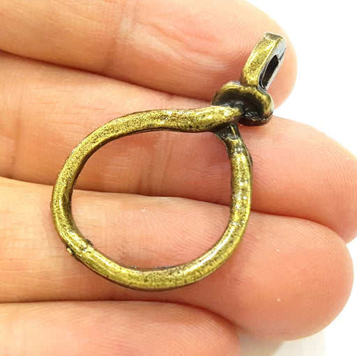 4 Antique Bronze Pendant Antique Bronze Knot Pendant  (39x24mm) G6887