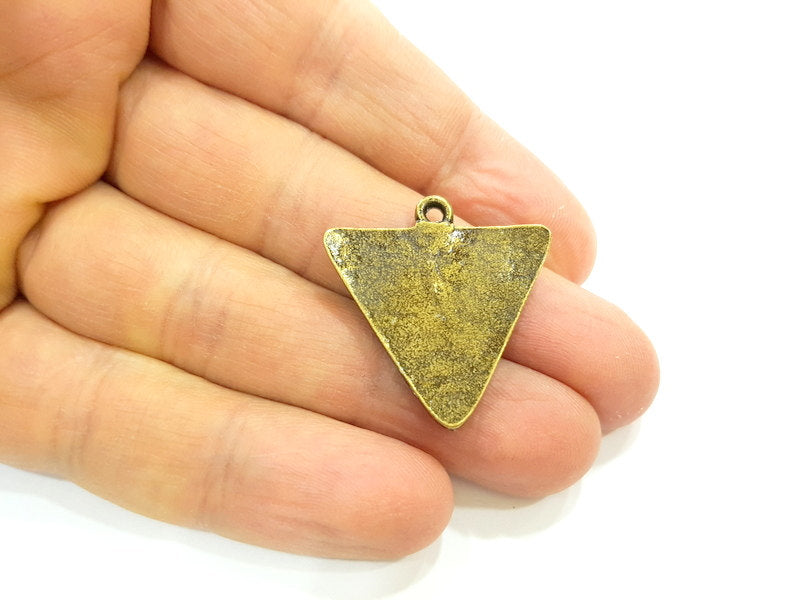 2 Antique Bronze Pendant Antique Bronze Triangle Pendant  (29mm) G6895