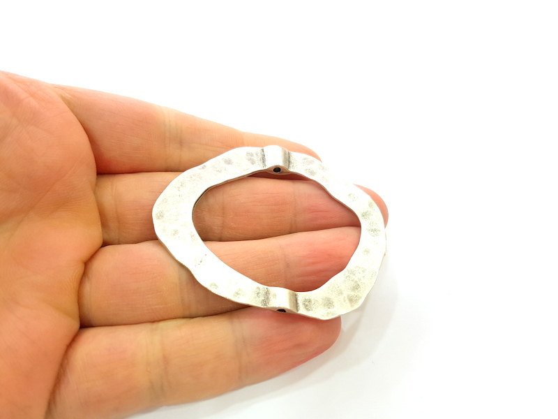 2 Pcs Silver Pendant Antique Silver Plated Circle Pendants (61x51mm)  G8848