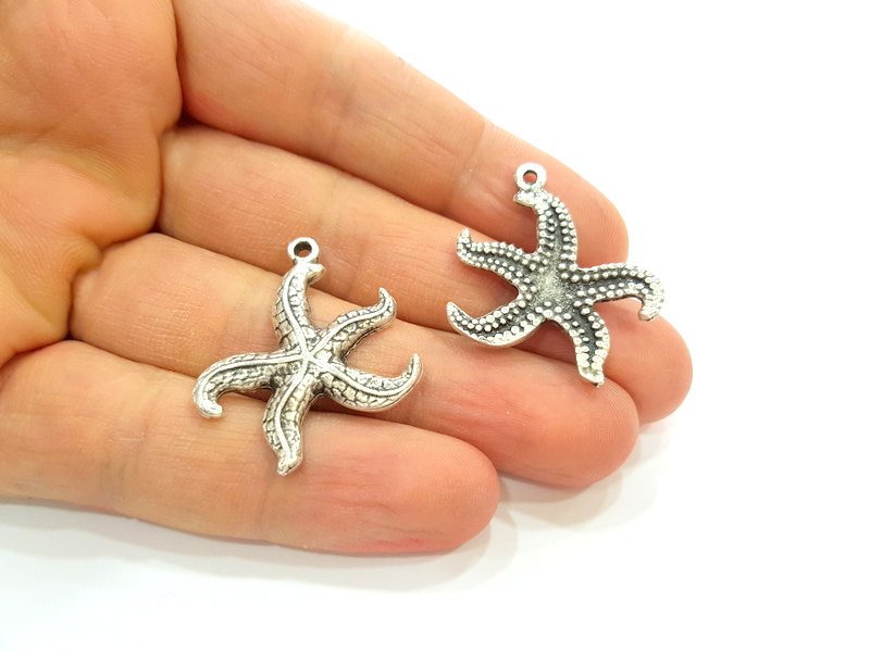 2 Silver Charms Antique Silver Starfish Charms (28mm) G6937