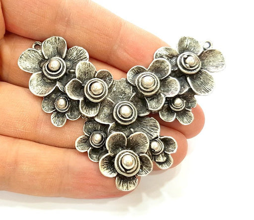 Silver Pendant Antique Silver Flower Pendants Antique Silver Plated Collar Pendants (75x49mm)  G6956