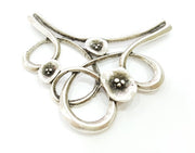 Antique Silver Pendants (76x66mm) Flower Pendant with  two holes G9446
