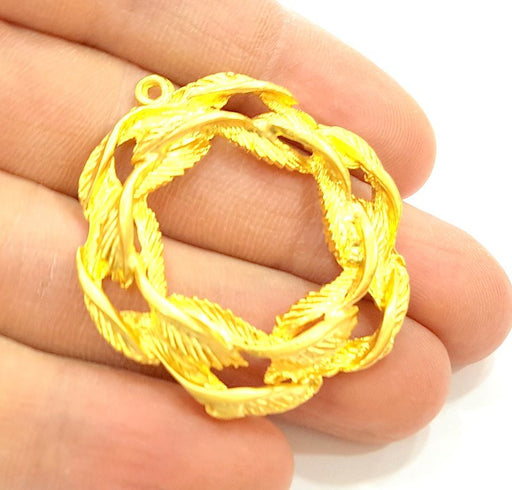 Gold Pendant Gold Plated Leaf Pendant (40mm)  G7041