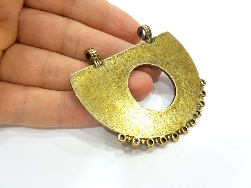 Antique Bronze Pendant Antique Bronze Medallion Pendant (71x60mm) G7144