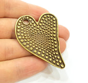 Antique Bronze Pendant Antique Bronze Medallion Pendant (51x39mm) G7163