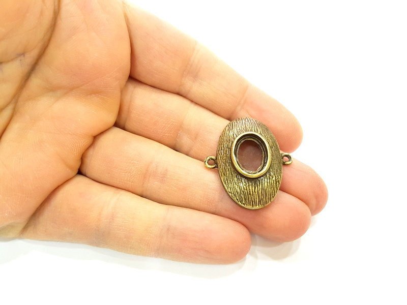 2 Antique Bronze Pendant Antique Bronze Pendant Blank (34x30mm) G7173