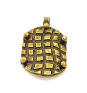 2 Antique Bronze Pendant Antique Bronze Medallion Pendant (33x22mm) G7185