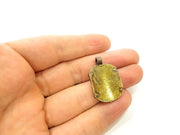 2 Antique Bronze Pendant Antique Bronze Medallion Pendant (33x22mm) G7185