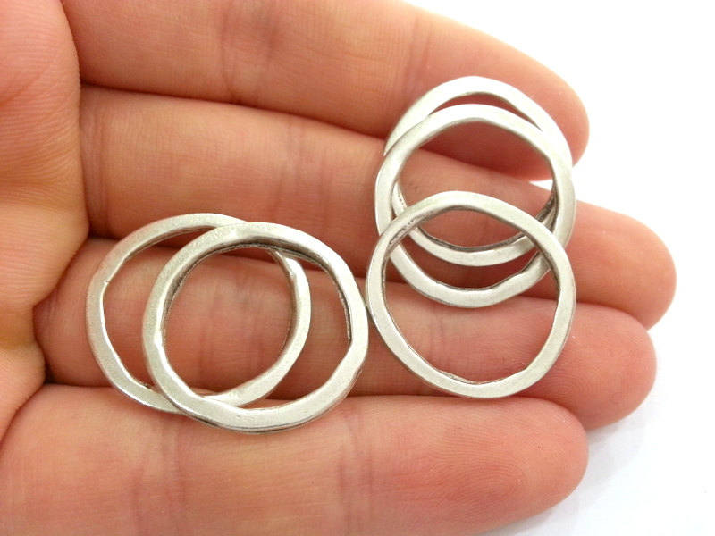 30 Circle Connector Antique Silver Plated Round Connector ,Findings  (22 mm) G10984