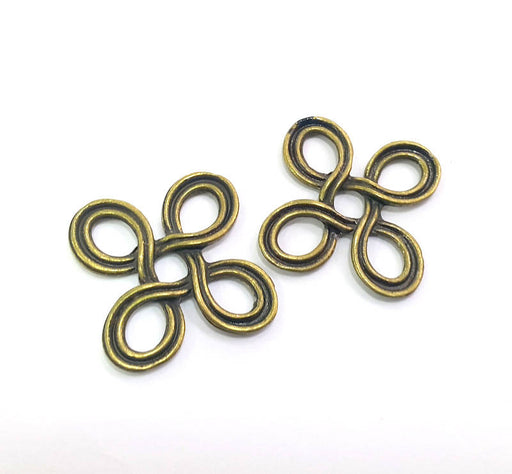 4 Antique Bronze Pendant Antique Bronze Charms  (30mm) G7761