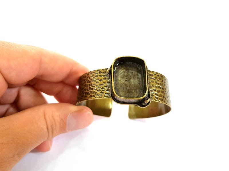 Hammered Bracelet Blanks Bangle Blanks Cuff Blanks Adjustable Bracelet Blank Antique Bronze Plated Brass (25x18mm Blanks) G7763