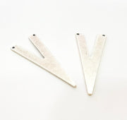 4 Silver Charms Antique Silver Charms (47x22mm)  G7270