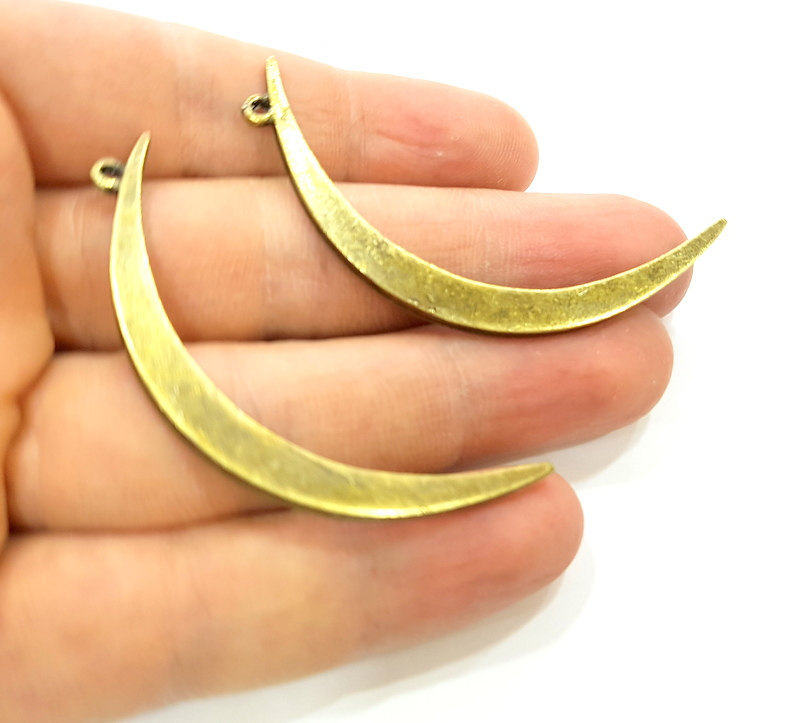 Moon Charm Crescent Charm Antique Bronze Pendant (59x6mm) G7294