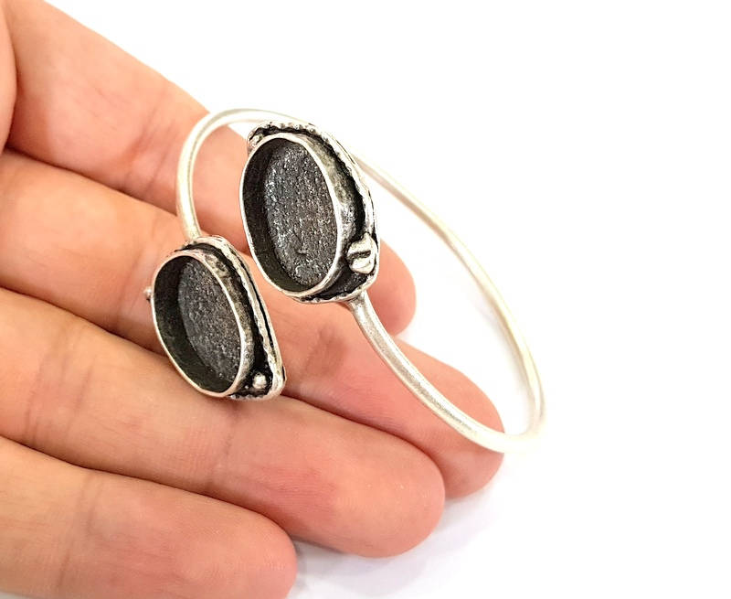 Bracelet Blanks Bangle Blanks Cuff Blanks Adjustable Bracelet Blank Antique Silver Plated Brass ( 18x13mm Blanks ) G7802