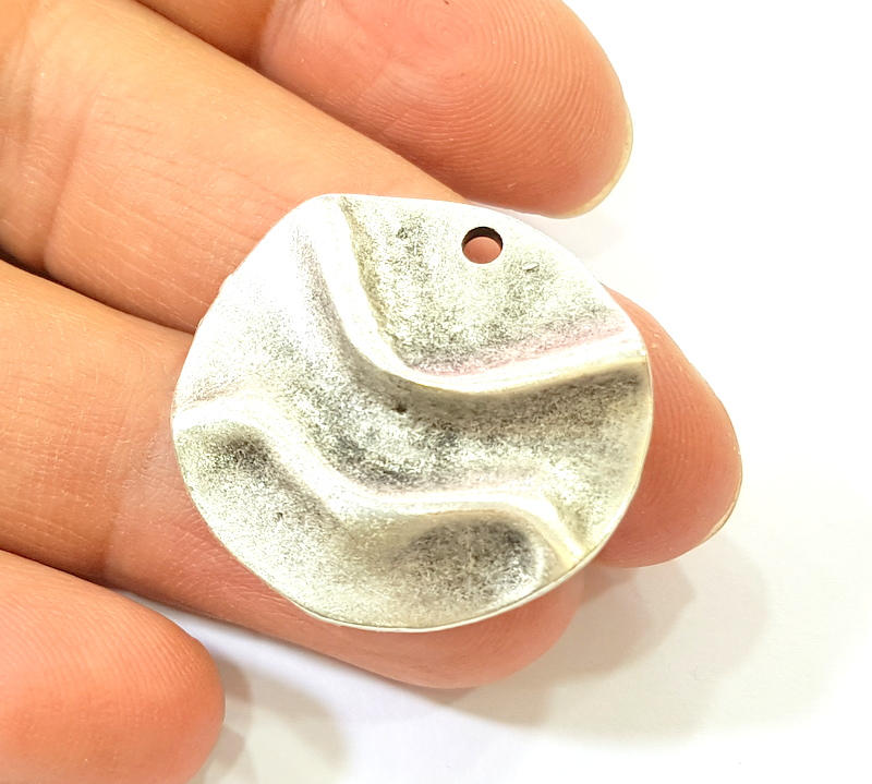 Silver Pendant Antique Silver Plated Pendants (30mm)  G7857