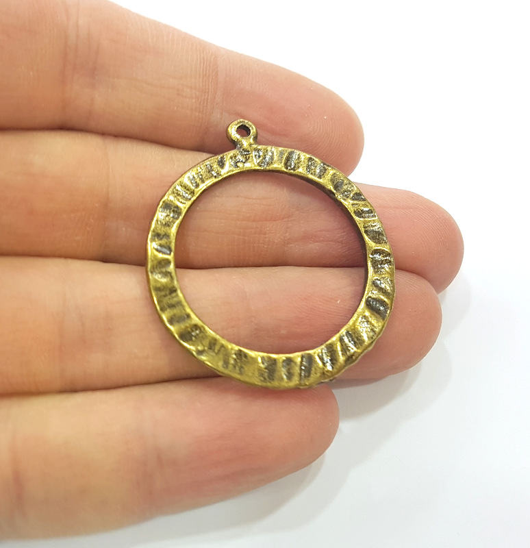 4 Antique Bronze Circle Charms Antique Bronze Plated Charms (35mm) G7360