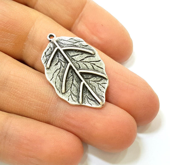 Silver Pendant Antique Silver Leaf Pendants (33x21mm) G7455