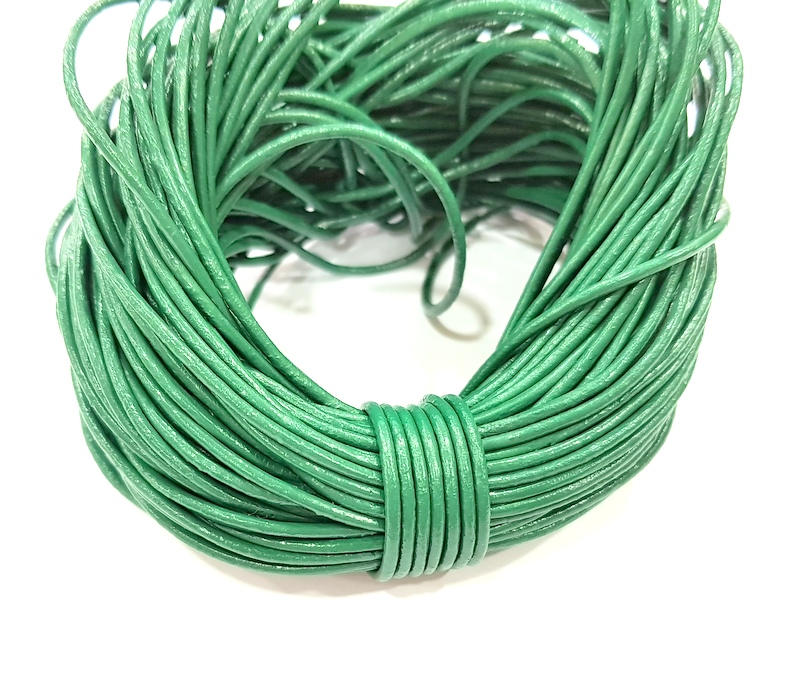 Leather Green Cord 1mt-3.3 ft (1.5mm) Round Leather Lacing G7981