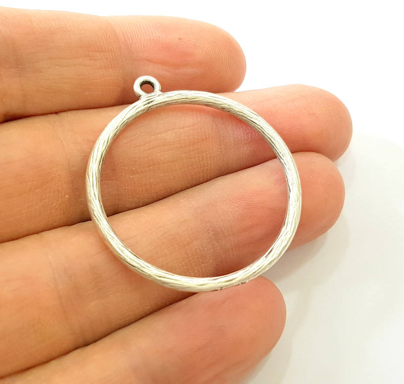 4 Circle Charms Antique Silver Plated Circle Charms (36mm)  G8297