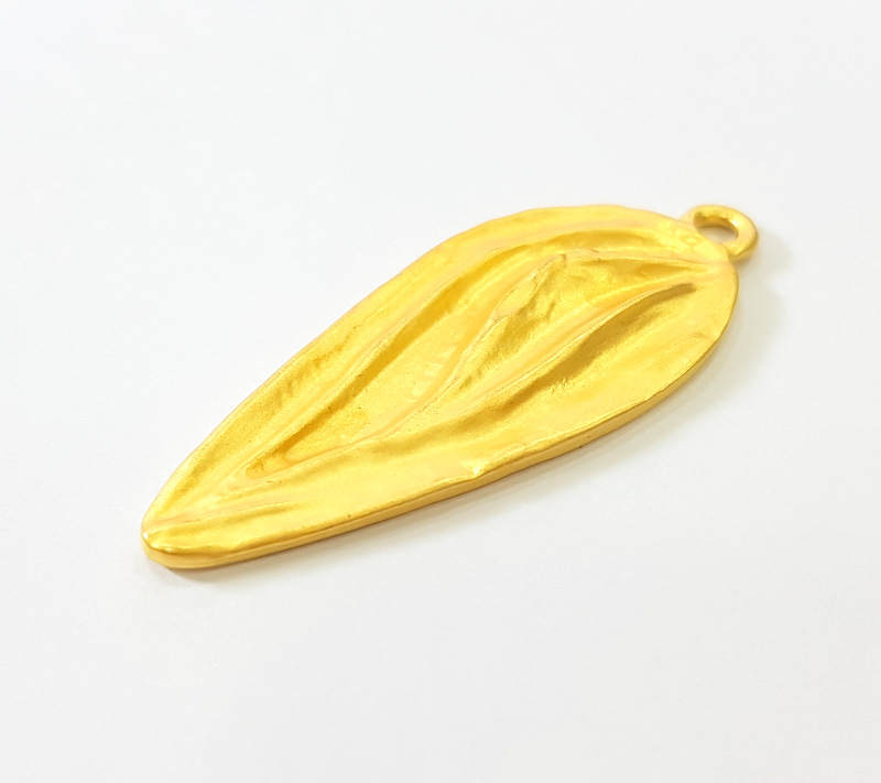 Gold Pendant Gold Plated Pendant (47x19mm)  G7487