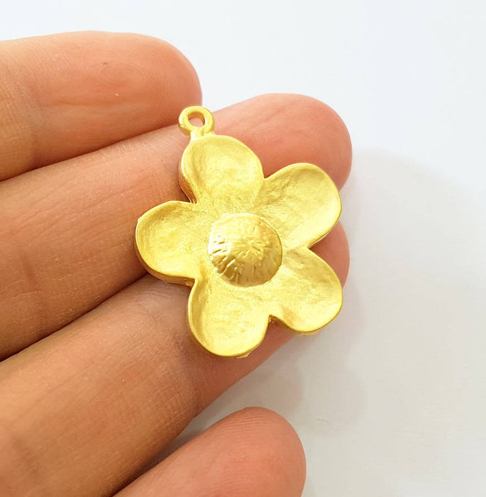 Gold Pendant Gold Plated Flower Charms (31x27mm) G8253