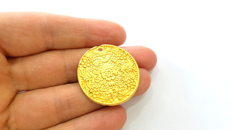 Gold Pendant Gold Plated Flowers Pendant (34mm)  G7497