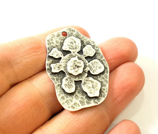 Silver Pendant Antique Silver Plated Pendant (39x27mm) G7527