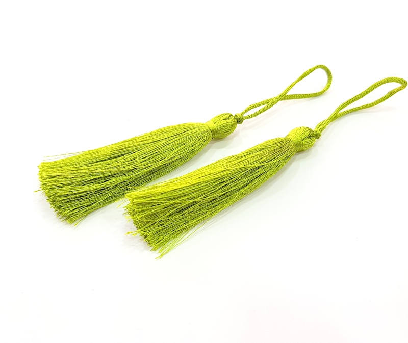 2 Pear Green Tassel (78 mm - 3 inches) G8063