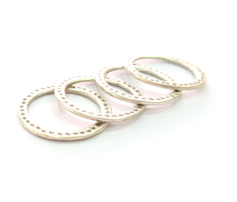 4 Silver Circle Connector Antique Silver Plated Circle (28mm) G8115