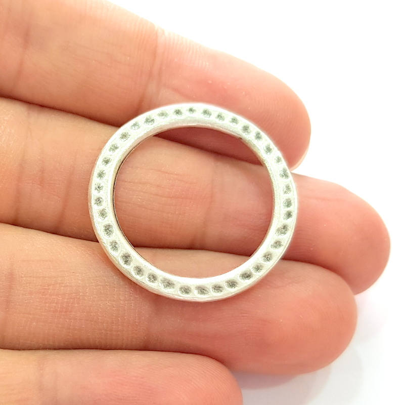 4 Silver Circle Connector Antique Silver Plated Circle (28mm) G8115