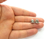 4 Antique Silver Plated Metal Cones Findings (11x8 mm) G8119