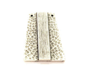 Silver Hammered Pendant Antique Silver Plated Pendants (45x33mm) G8122