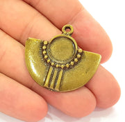 2 Antique Bronze Pendant Antique Bronze Pendant Blank (34x30mm) G8184