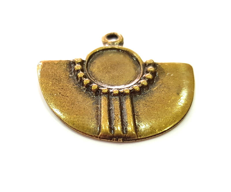2 Antique Bronze Pendant Antique Bronze Pendant Blank (34x30mm) G8184