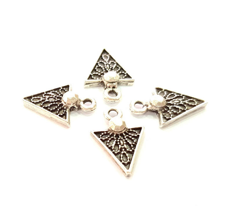 50 Silver Triangle Charms Antique Silver Plated Charms (17x11mm) G8227