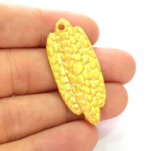 Gold Pendant Gold Plated Pendant (34x20mm) G8249