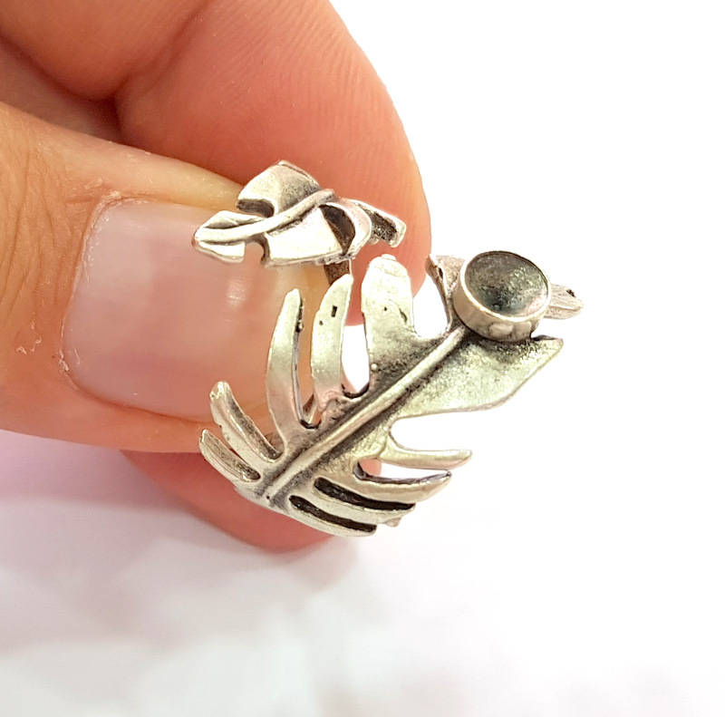 Silver Leaf Ring Blank Base Bezel Settings Cabochon Base Mountings Adjustable (5mm Blank) , Antique Silver Plated Brass  G15667