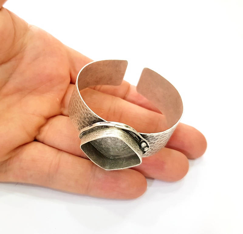 Bracelet Blanks Bangle Blanks Cuff Blanks Adjustable Hammered Bracelet Blank Antique Silver Plated Brass ( 22mm Blanks ) G7680