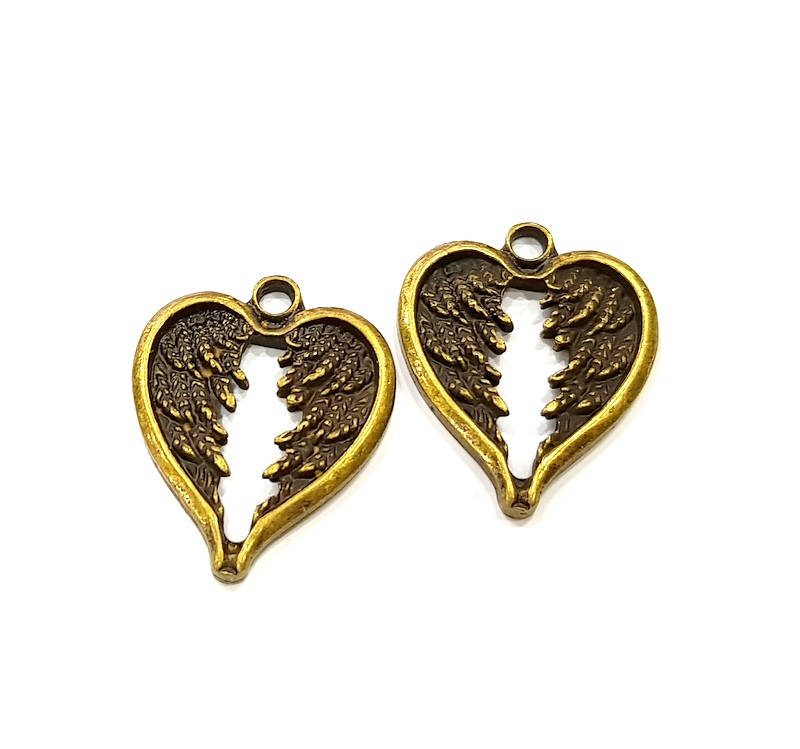 4 Antique Bronze Pendant Antique Bronze Charms  (28x22mm) G8417