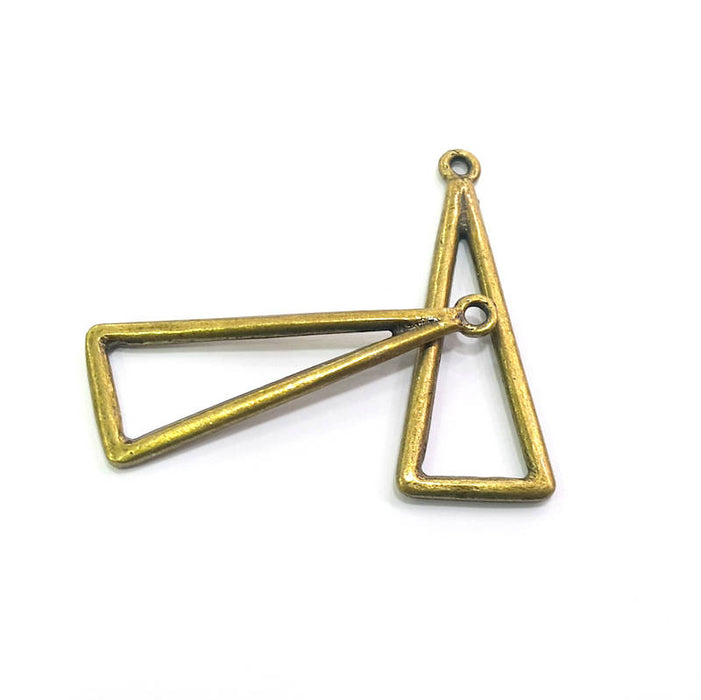 4 Triangle Charm Antique Bronze Pendant Antique Bronze Triangle Pendant (40x15mm) G7760