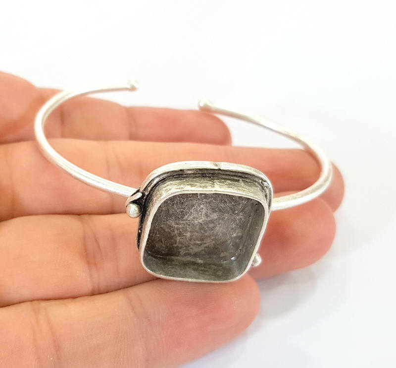 Bracelet Blanks Bangle Blanks Cuff Blanks Adjustable Bracelet Blank Antique Silver Plated Brass ( 20x20mm Blanks ) G7827