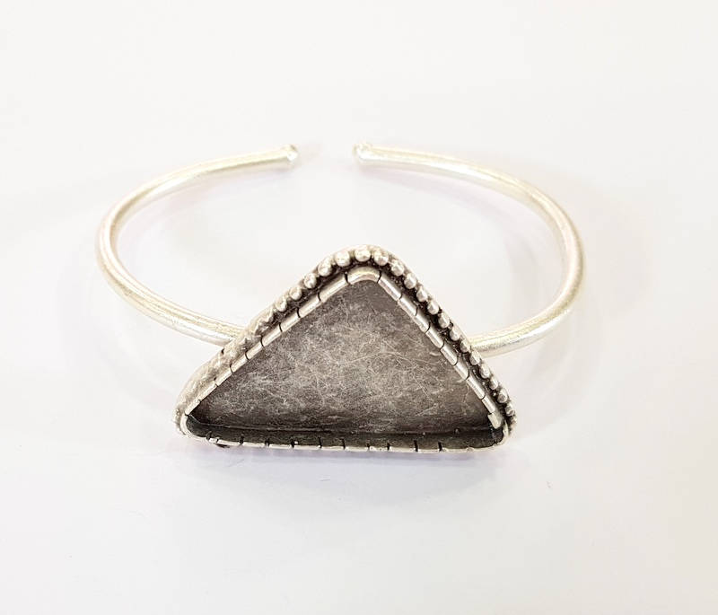 Bracelet Blanks Bangle Blanks Cuff Blanks Adjustable Bracelet Blank Antique Silver Plated Brass ( 35x25mm triangle Blanks ) G7828