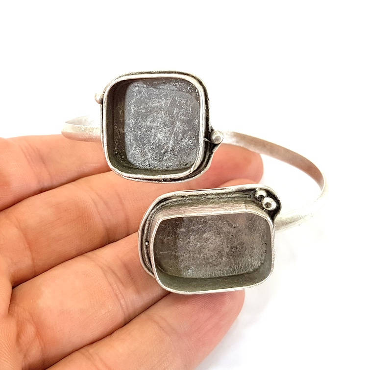 Bracelet Blanks Bangle Blanks Cuff Blanks Adjustable Bracelet Blank Antique Silver Plated Brass ( 25x18mm and 20x20mm Blanks ) G7829