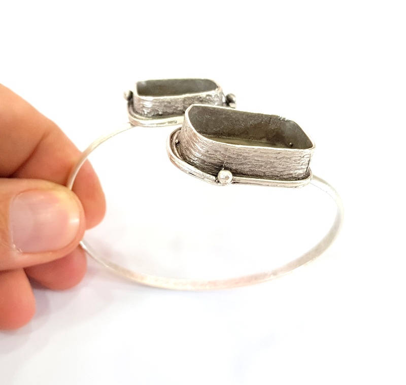 Bracelet Blanks Bangle Blanks Cuff Blanks Adjustable Bracelet Blank Antique Silver Plated Brass ( 25x18mm and 20x20mm Blanks ) G7829